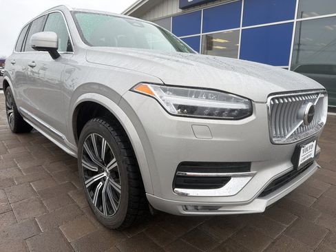 Used 2024 Volvo XC90 B5 Core w/ Protection Package Premier image 1