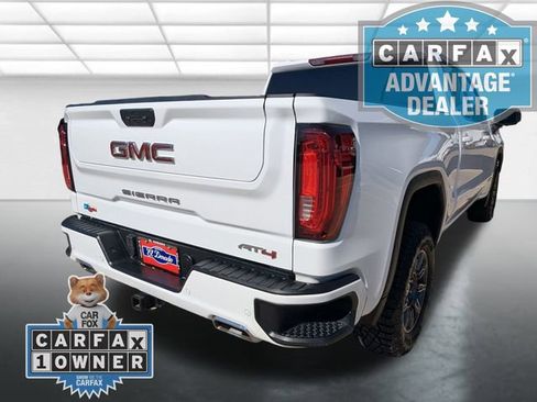 Used 2025 GMC Sierra 1500 AT4 image 32