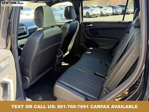 Used 2024 Volkswagen Tiguan SE R-Line AWD/4WD image 34