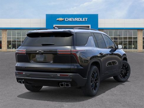 New 2026 Chevrolet Traverse LT w/ Midnight/Sport Edition image 4