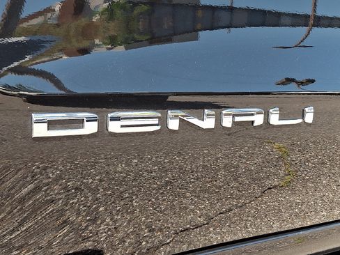 Used 2026 GMC Sierra 1500 Denali Ultimate AWD/4WD image 32