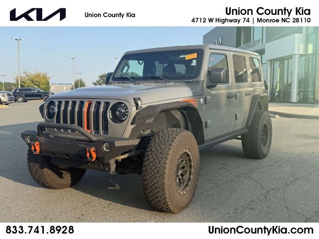 Used 2019 Jeep Wrangler Unlimited Sahara w/ LED Lighting Group AWD/4WD image 1