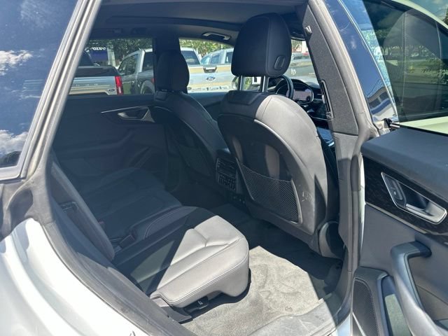 Used 2019 Audi Q8 Premium Plus AWD/4WD image 11