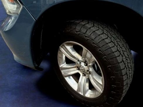 Used 2015 RAM 1500 Sport w/ Ceramic Blue Sport Package image 19