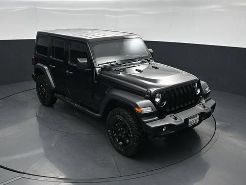 Used 2023 Jeep Wrangler Unlimited Sport AWD/4WD image 34
