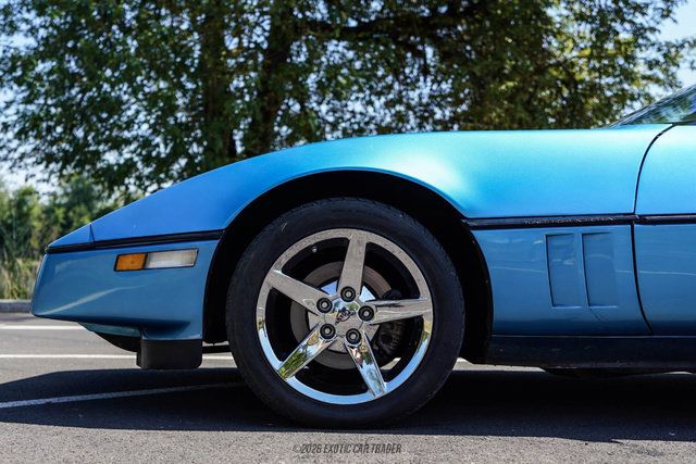 Used 1988 Chevrolet Corvette Convertible RWD image 4