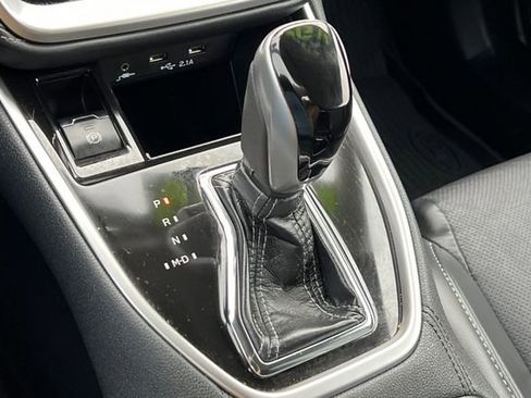 Used 2021 Subaru Outback Limited w/ Popular Package #2 image 25