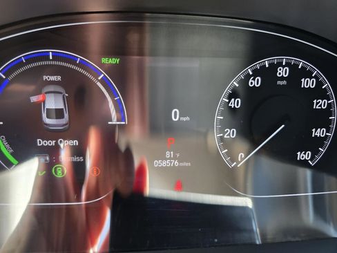 Used 2021 Honda Accord Touring image 14