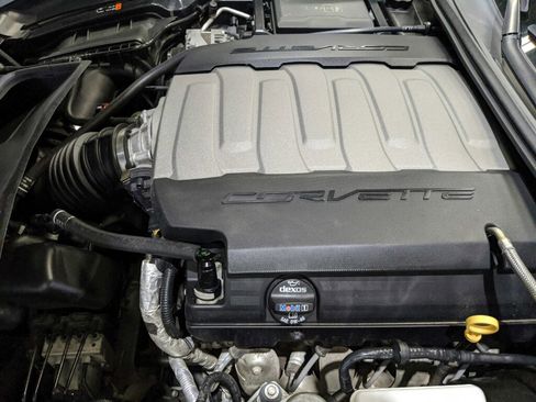 Used 2019 Chevrolet Corvette Stingray Convertible w/ 3LT Preferred Equipment Group image 24