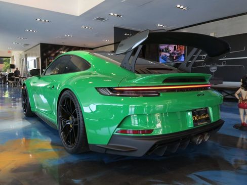 Used 2023 Porsche 911 GT3 RWD image 13