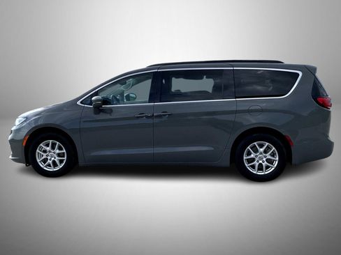 Used 2022 Chrysler Pacifica Touring-L FWD image 8