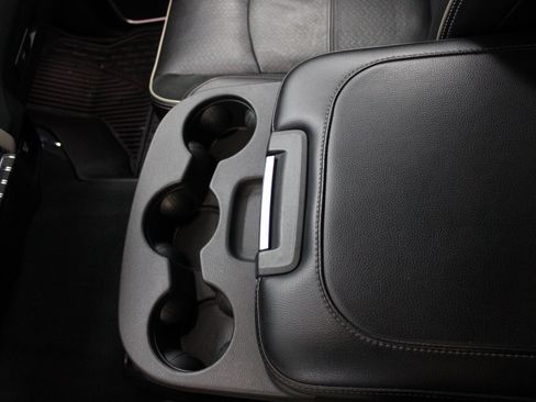 Used 2021 RAM 3500 Laramie image 40