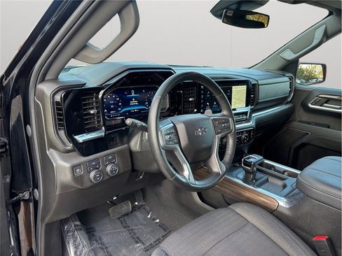 Used 2023 Chevrolet Silverado 1500 RST w/ LPO, Dark Essentials Package image 6