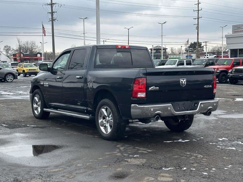 Used 2018 RAM 1500 Big Horn image 6