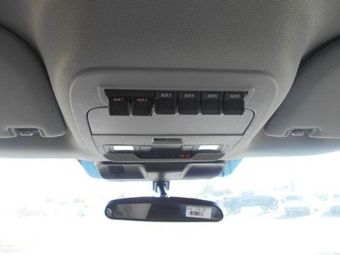 Used 2024 Ford F550 2WD SuperCab Super Duty image 29