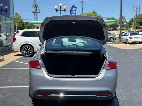 Used 2015 Chrysler 200 C w/ Navigation & Sound Group I FWD image 5