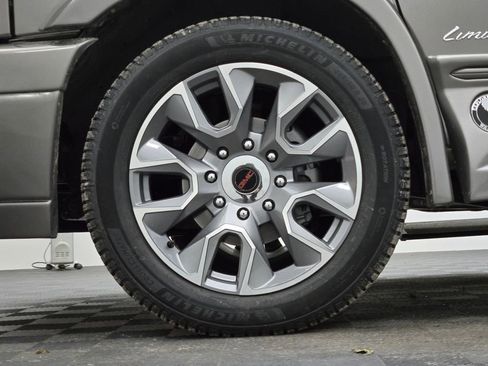 New 2025 GMC Savana 2500 w/ Driver Convenience Package image 19