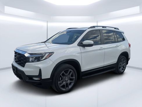 Used 2023 Honda Passport EX-L image 7