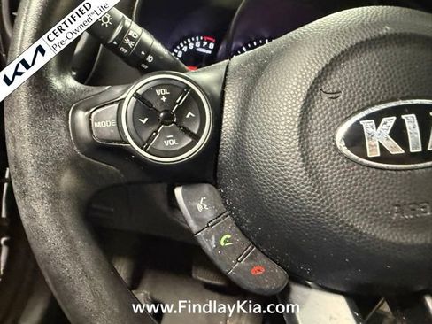 Used 2018 Kia Soul + FWD image 14