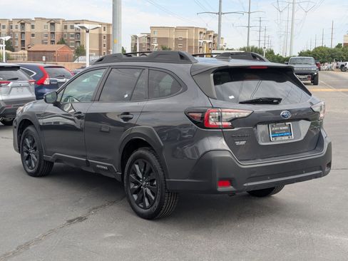 Used 2024 Subaru Outback Onyx Edition AWD/4WD image 4