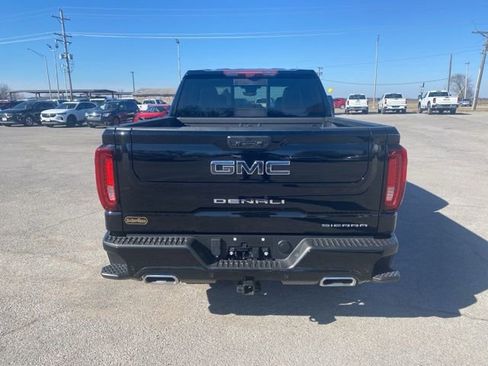 Used 2023 GMC Sierra 1500 Denali Ultimate image 5