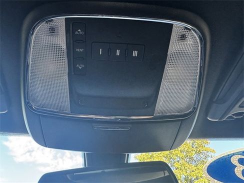 Certified 2023 Dodge Charger Scat Pack image 37