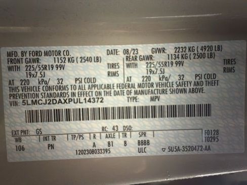 Used 2023 Lincoln Corsair Reserve image 30