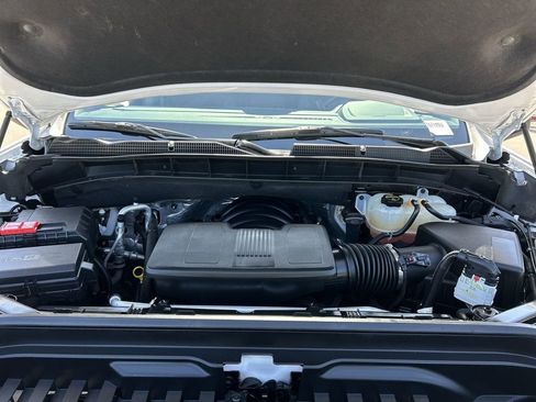 Used 2025 GMC Sierra 1500 Elevation image 29