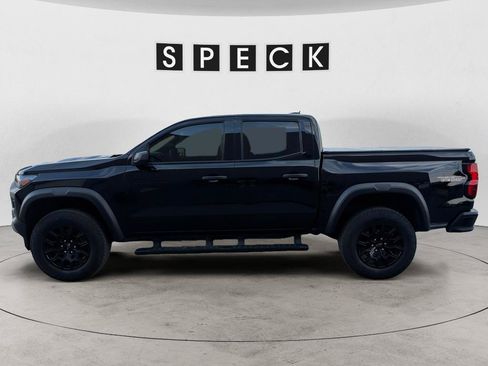 Used 2024 Chevrolet Colorado Trail Boss AWD/4WD image 8