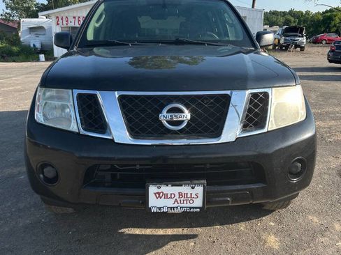 Used 2012 Nissan Pathfinder S image 3