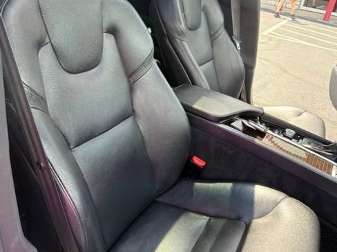 Used 2019 Volvo XC90 T6 Momentum w/ Advanced Package AWD/4WD image 23