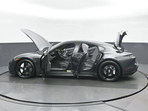Used 2020 Porsche Taycan 4S AWD/4WD image 41