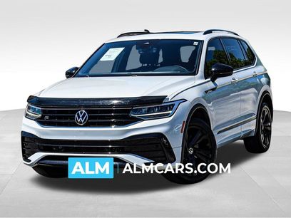 Used 2023 Volkswagen Tiguan SE R-Line