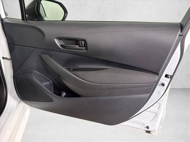 Used 2025 Toyota Corolla LE w/ Convenience Package FWD image 14