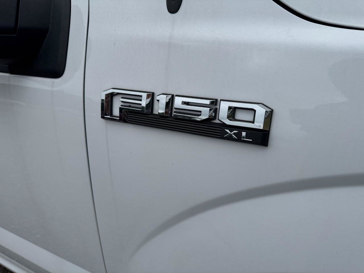 Used 2017 Ford F150 XL w/ Equipment Group 101A Mid RWD image 8