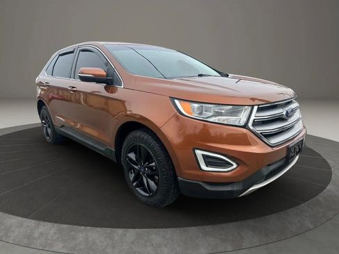 Used 2017 Ford Edge SEL image 3
