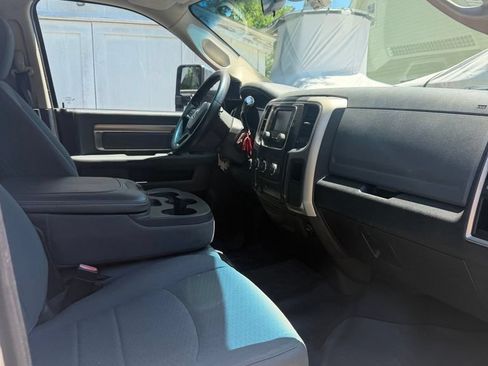 Used 2014 RAM 2500 SLT AWD/4WD image 12