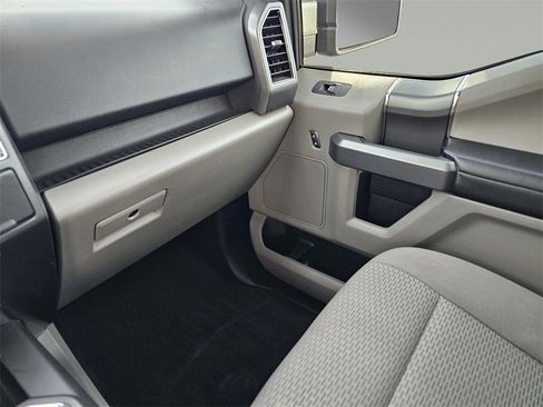 Used 2019 Ford F150 XLT w/ Equipment Group 302A Luxury image 25