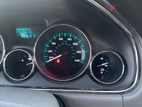 Used 2013 Buick Enclave Leather image 7