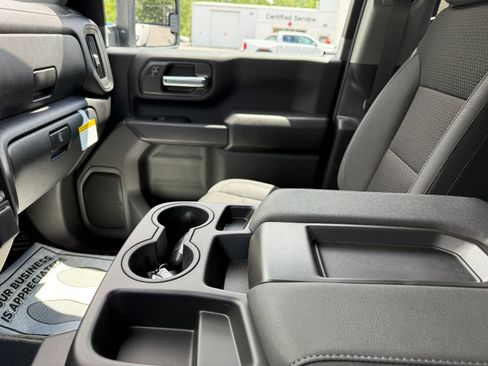 New 2026 GMC Sierra 3500 Pro AWD/4WD image 29
