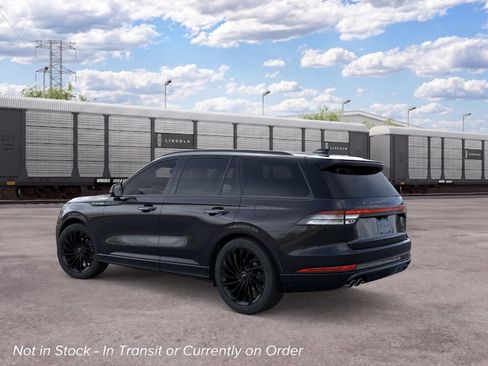 New 2026 Lincoln Aviator Reserve w/ Jet Appearance Package RWD image 4