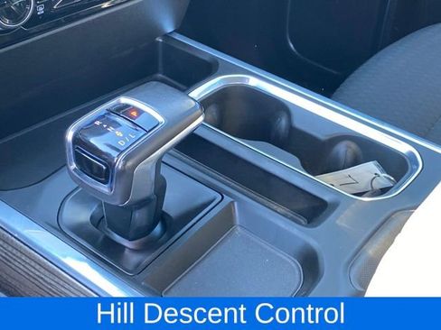 Used 2022 Chevrolet Silverado 1500 RST image 11