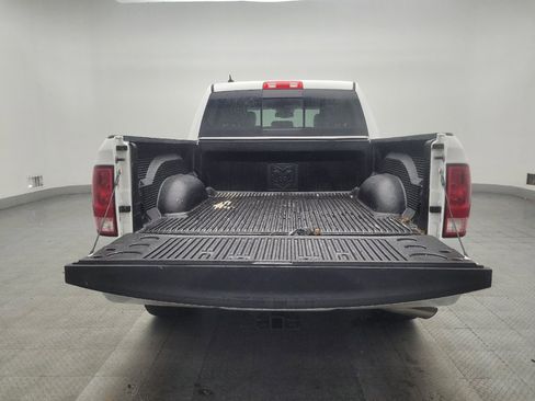 Used 2018 RAM 1500 Big Horn RWD image 29