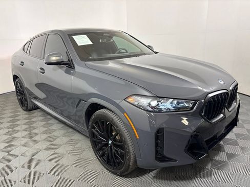 Certified 2026 BMW X6 xDrive40i w/ Executive Package AWD/4WD image 4