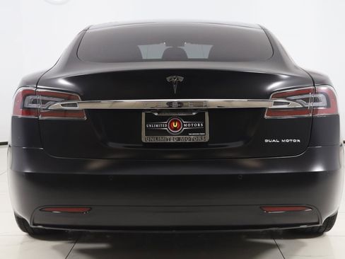 Used 2021 Tesla Model S Long Range Plus image 52