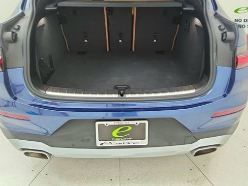 Used 2025 BMW X4 xDrive30i AWD/4WD image 14