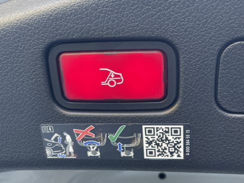 New 2026 Mercedes-Benz CLE 53 AMG 4MATIC Cabriolet image 19