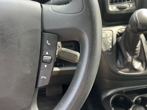 Used 2021 RAM ProMaster 2500 w/ Convenience Group FWD image 10
