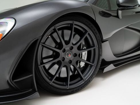 Used 2015 McLaren P1 RWD image 52