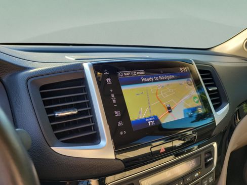 Used 2019 Honda Ridgeline RTL-E image 18